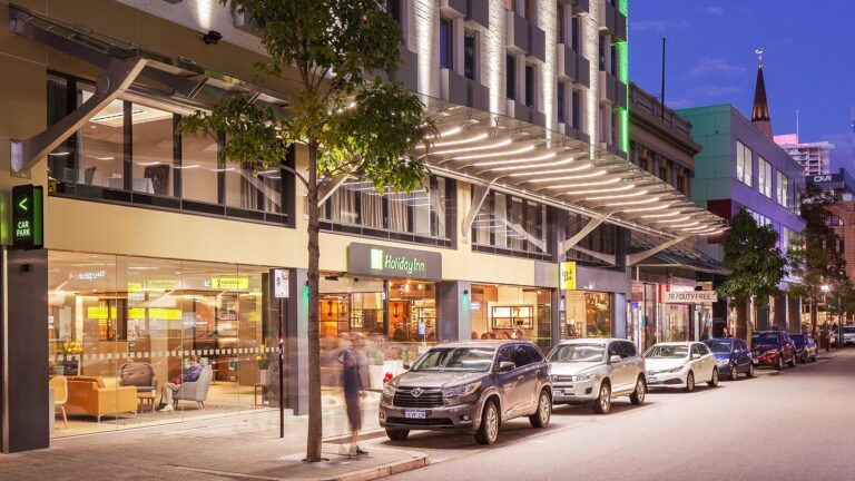 Holiday Inn Perth